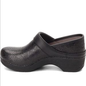 Dansko LT Pro Clog